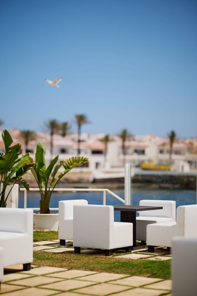 AluaSoul Menorca Hotel - Adults Only — Restaurant & bars in S'Algar, Balearic Islands