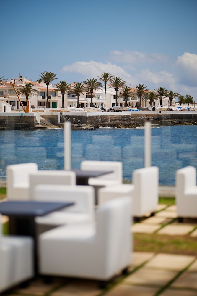 AluaSoul Menorca Hotel - Adults Only — Restaurant & bars in S'Algar, Balearic Islands