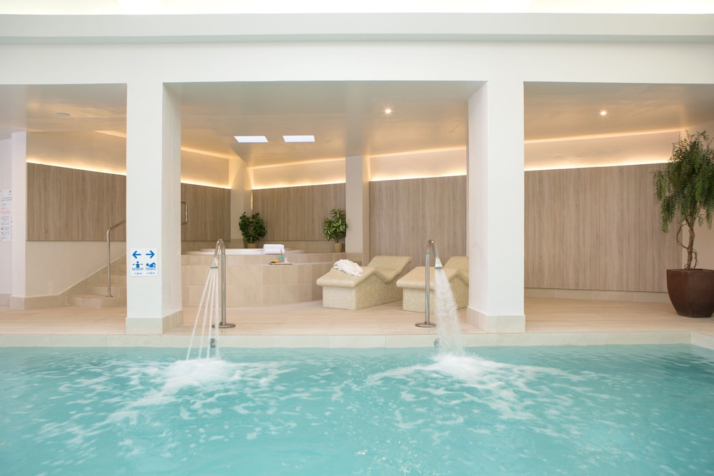 Hotel Sabina & Suites — Spa in Cala Millor, Balearic Islands
