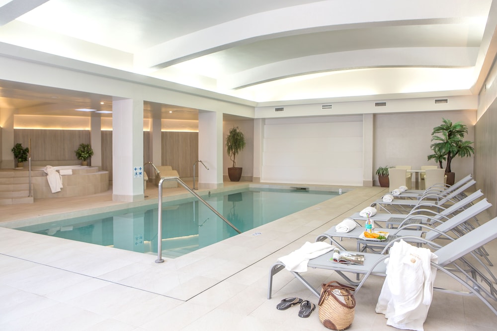 Hotel Sabina & Suites — Swimming pool in Cala Millor, Balearic Islands
