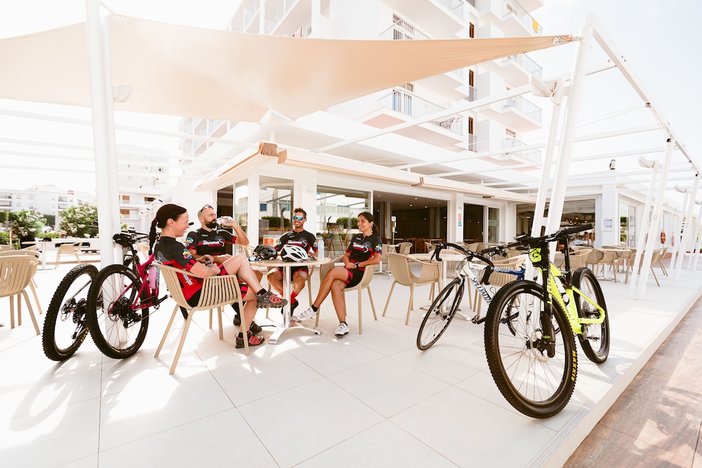 Hotel Gran Sol Ibiza — Sports & recreation in San Antonio, Balearic Islands