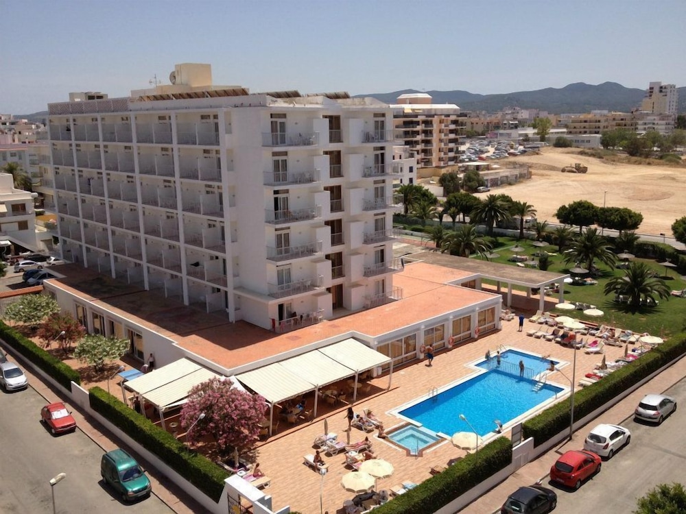 Hotel Gran Sol Ibiza — Main photo in San Antonio, Balearic Islands