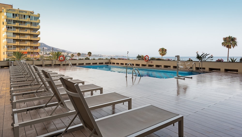 Hotel ILUNION Fuengirola — Swimming pool in Fuengirola, Andalusia