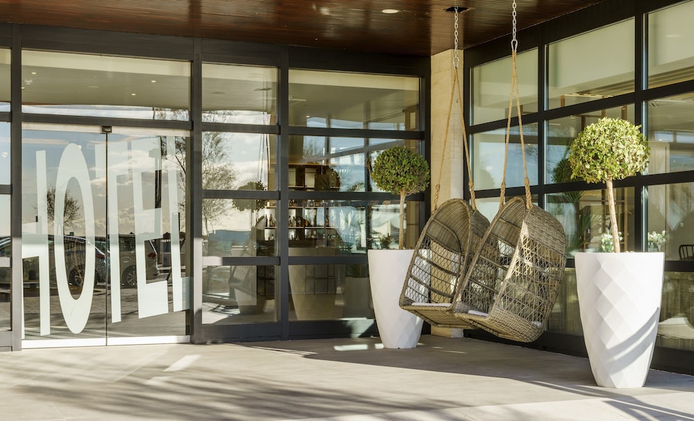 Hotel ILUNION Fuengirola — Hotel building in Fuengirola, Andalusia