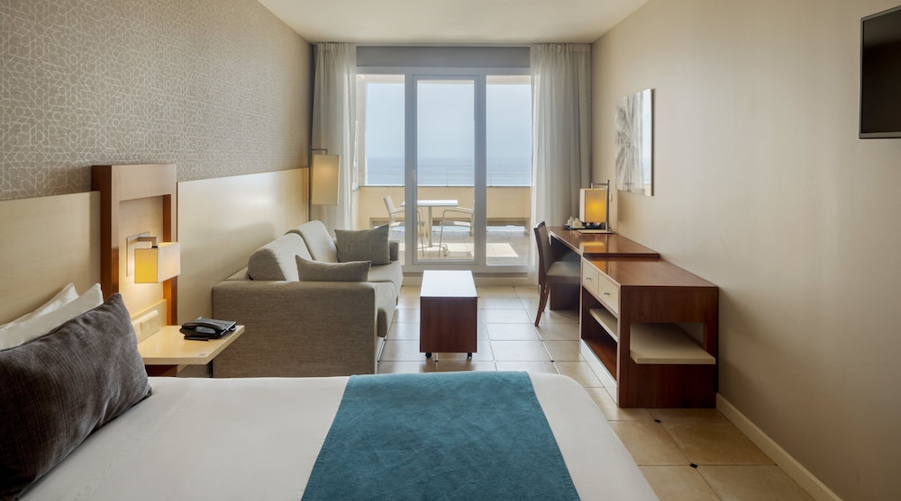 Hotel ILUNION Fuengirola — Hotel rooms in Fuengirola, Andalusia
