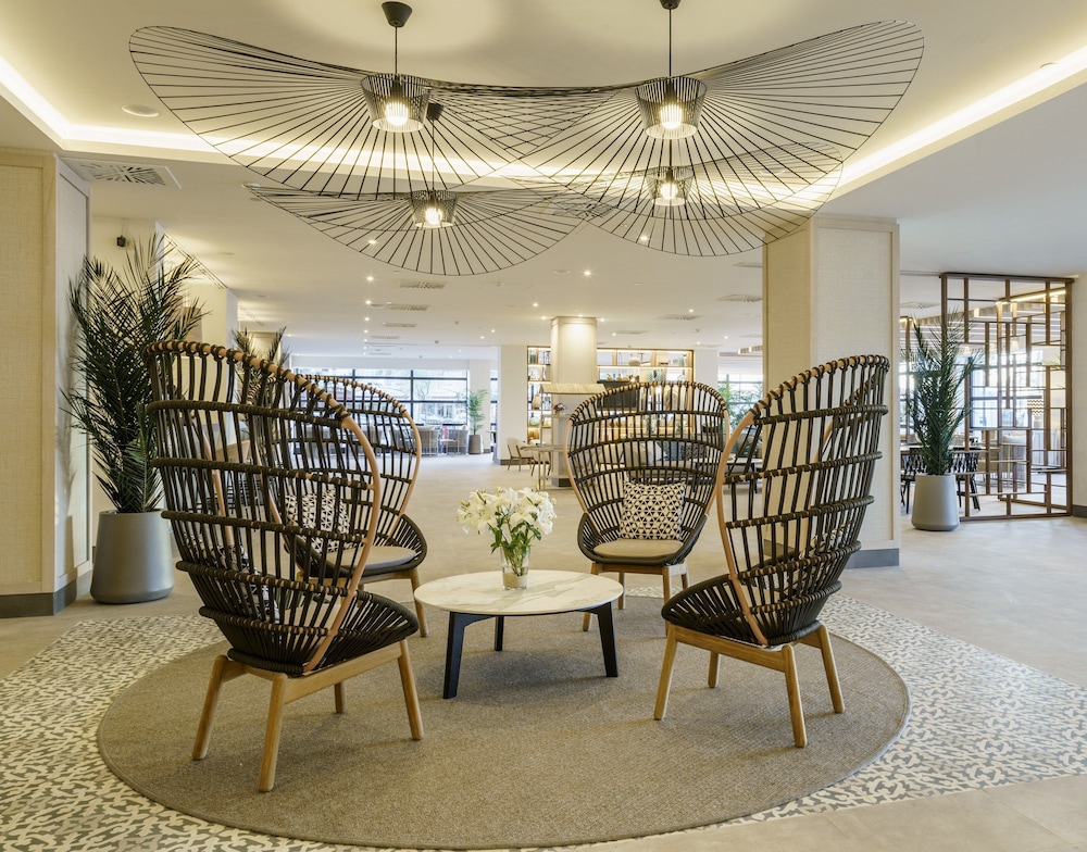 Hotel ILUNION Fuengirola — Restaurant & bars in Fuengirola, Andalusia
