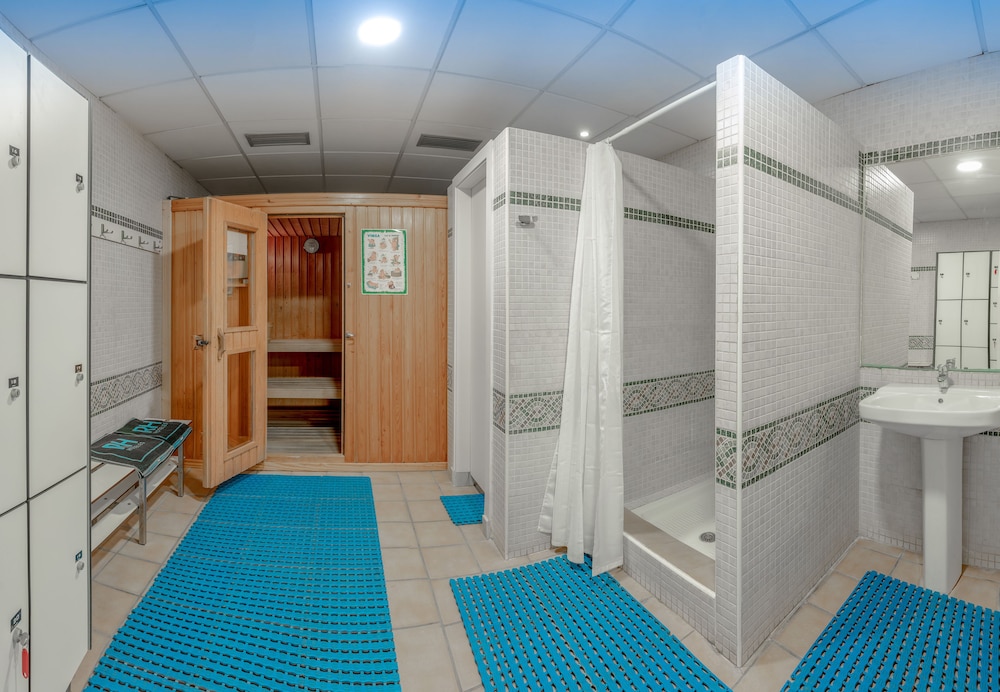 Hotel RH Corona del Mar By Hoteles RH — Spa in Benidorm, Valencian Community