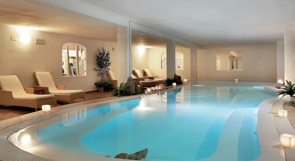 COLONNA RESORT, a Colonna Luxury Beach Hotel, Porto Cervo — Swimming pool in Arzachena, Sardinia