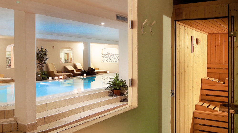 COLONNA RESORT, a Colonna Luxury Beach Hotel, Porto Cervo — Spa in Arzachena, Sardinia
