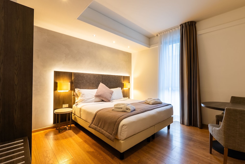 Hotel Como - zdjęcie 5