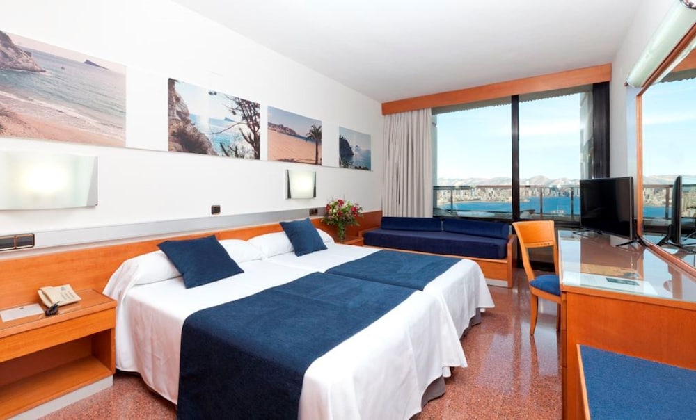 Gran Hotel Bali — Hotel rooms in Benidorm, Valencian Community