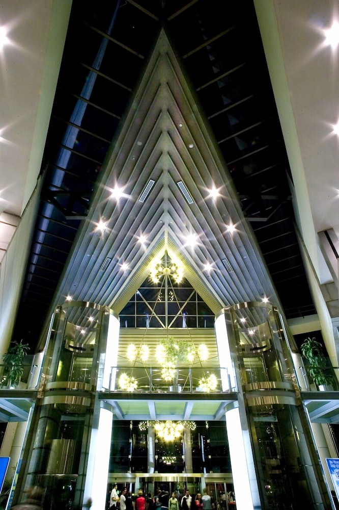 Gran Hotel Bali — Hotel building in Benidorm, Valencian Community