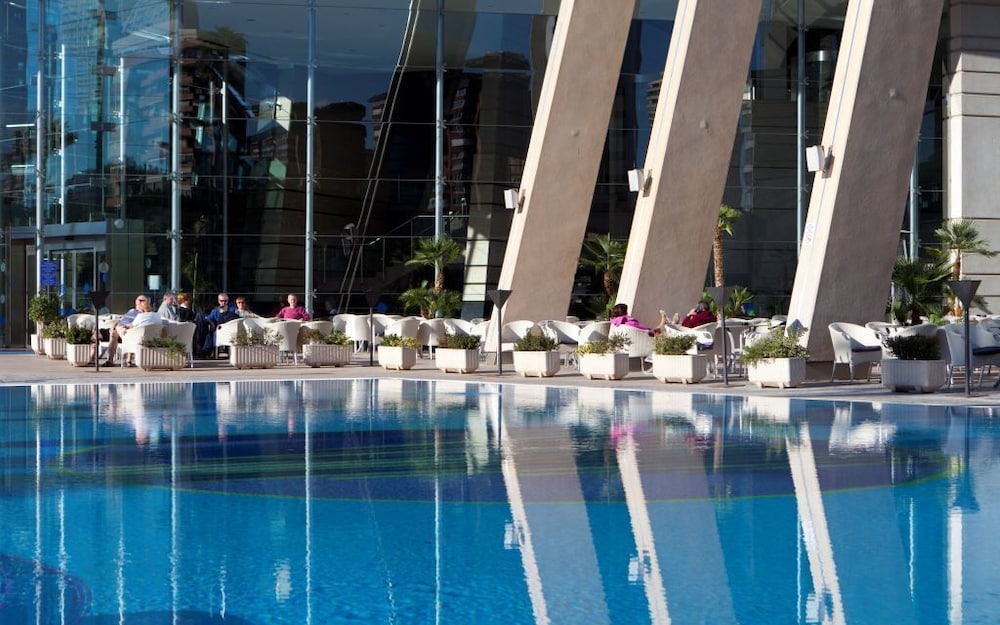 Gran Hotel Bali — Swimming pool in Benidorm, Valencian Community