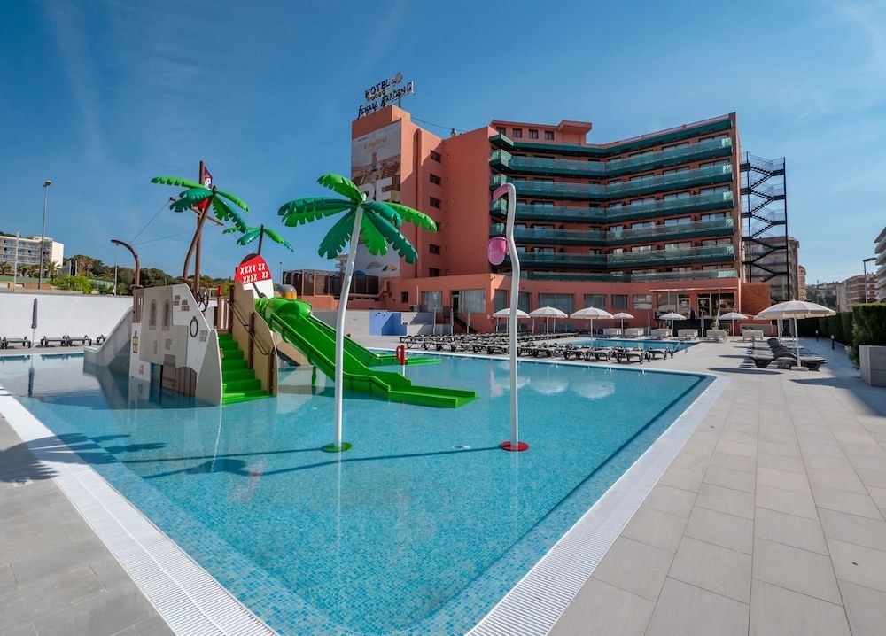 Hotel Fenals Garden