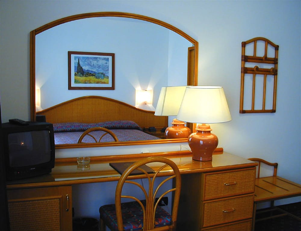 Principe Palace — Hotel rooms in Jesolo, Veneto
