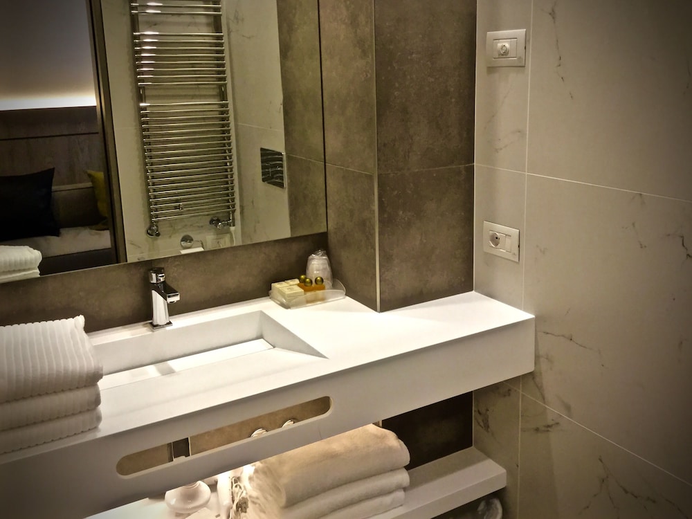 Principe Palace — Hotel rooms in Jesolo, Veneto