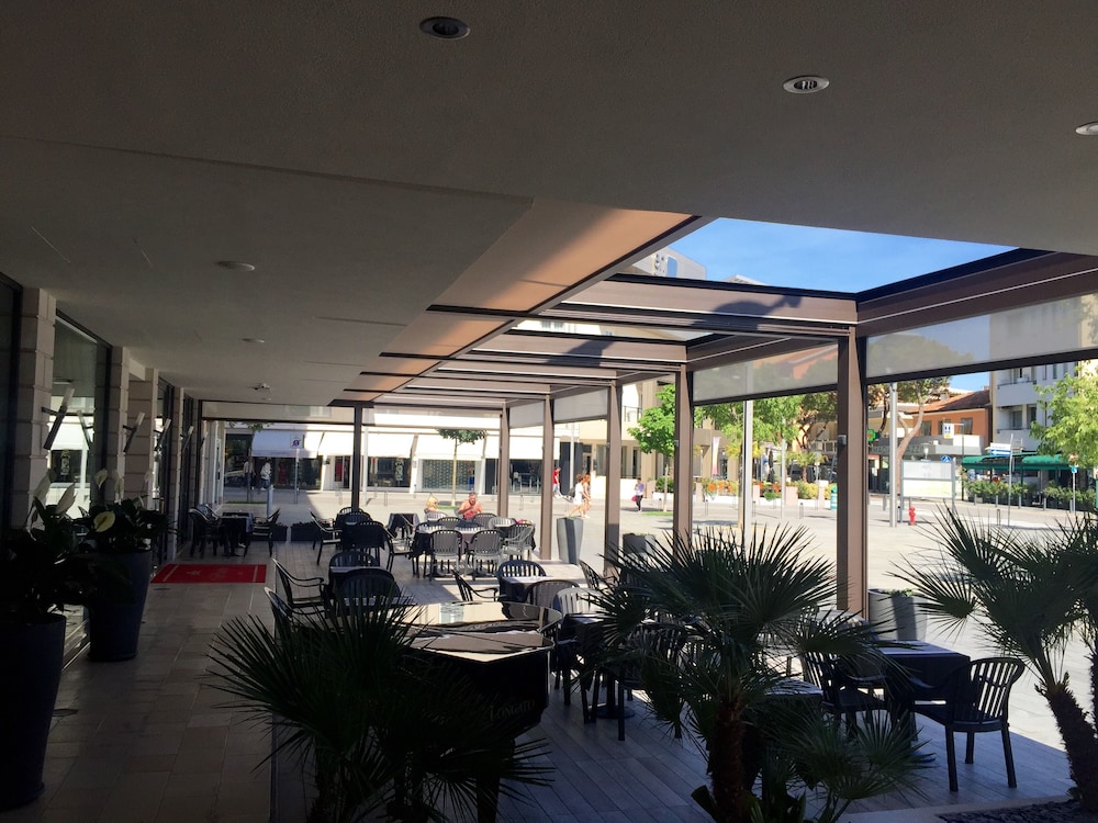 Principe Palace — Restaurant & bars in Jesolo, Veneto