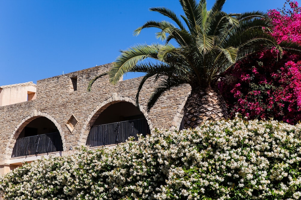 Hotel Costa Dei Fiori — Hotel building in Santa Margherita di Pula, Sardinia