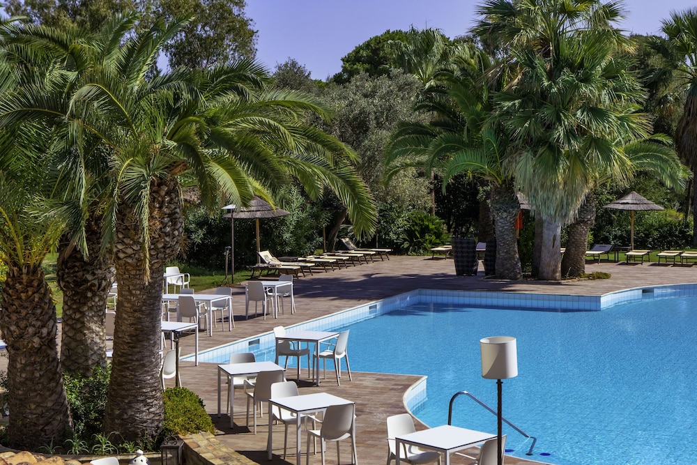 Hotel Costa Dei Fiori — Swimming pool in Santa Margherita di Pula, Sardinia
