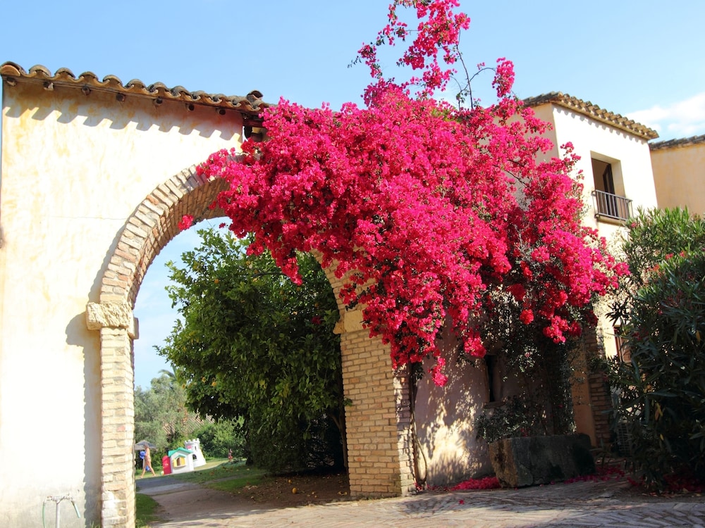 Hotel Costa Dei Fiori — Hotel building in Santa Margherita di Pula, Sardinia