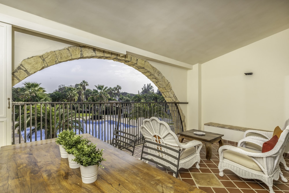 Hotel Costa Dei Fiori — Swimming pool in Santa Margherita di Pula, Sardinia