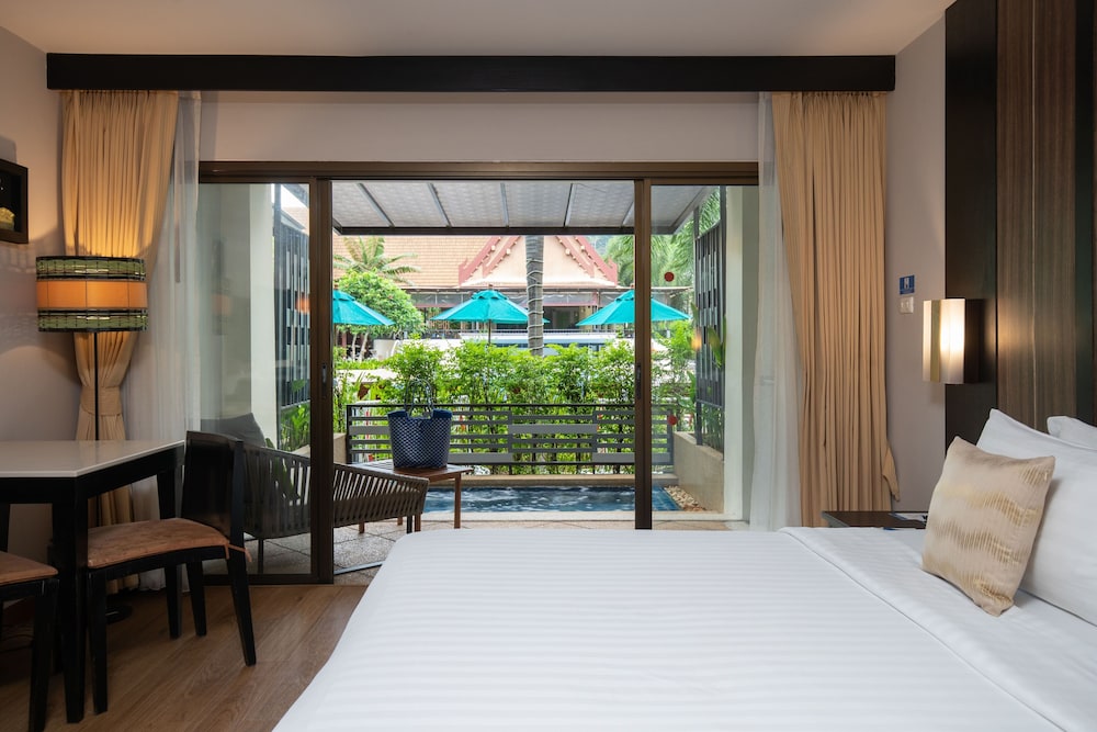 Deevana Patong Resort & Spa — Hotel rooms in Patong Beach, Phuket Province
