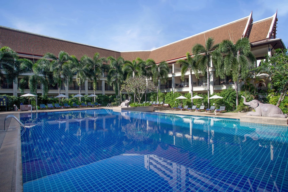 Deevana Patong Resort & Spa — Swimming pool in Patong Beach, Phuket Province
