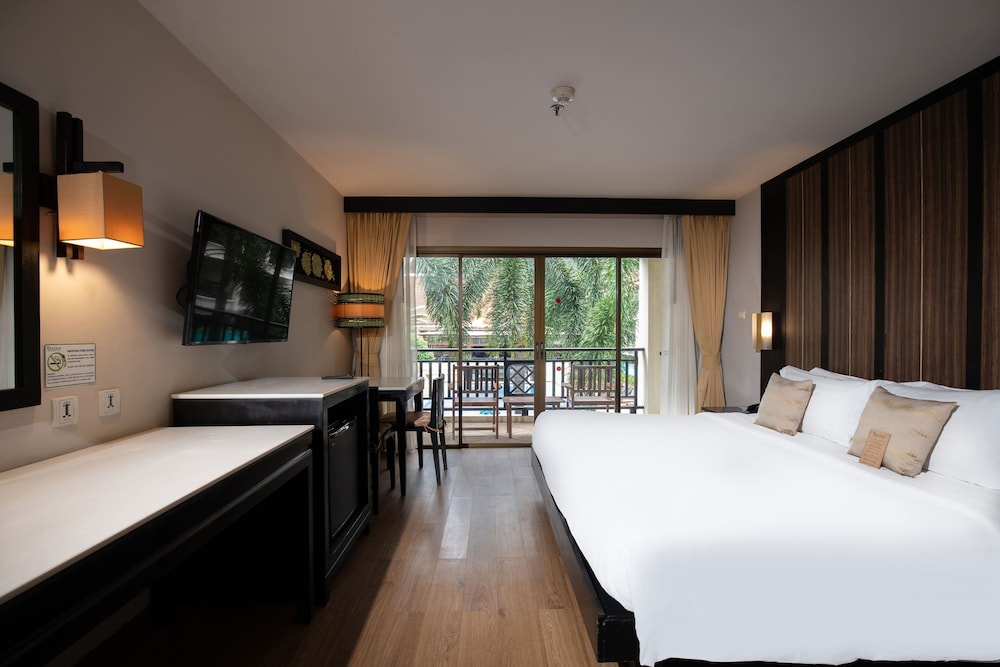 Deevana Patong Resort & Spa — Hotel rooms in Patong Beach, Phuket Province
