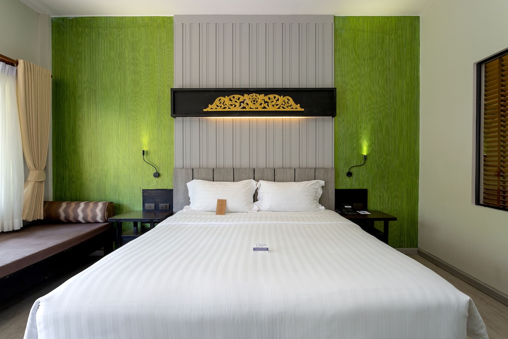 Deevana Patong Resort & Spa — Hotel rooms in Patong Beach, Phuket Province