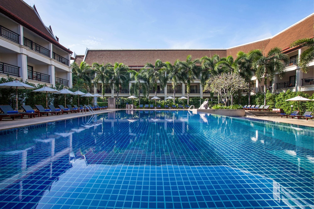 Deevana Patong Resort & Spa — Swimming pool in Patong Beach, Phuket Province