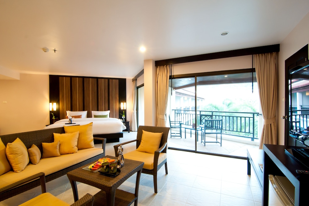 Deevana Patong Resort & Spa — Hotel rooms in Patong Beach, Phuket Province