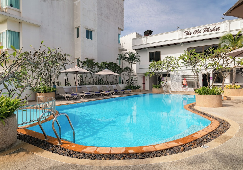 The Old Phuket - Karon Beach Resort — Swimming pool in Karon, Phuket Province
