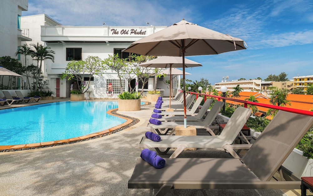 The Old Phuket - Karon Beach Resort — Swimming pool in Karon, Phuket Province
