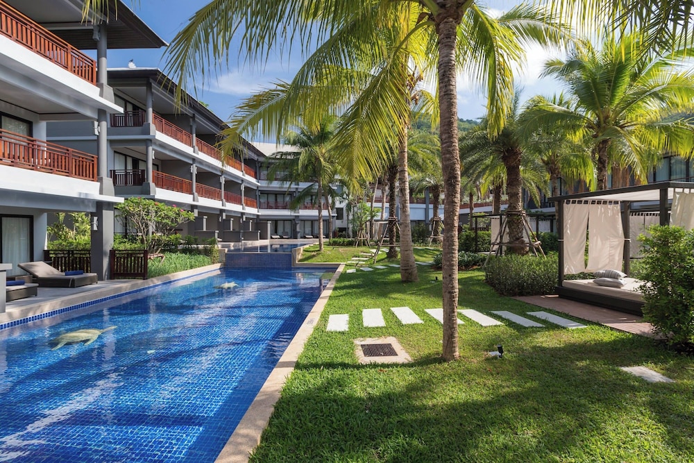 Phuket Marriott Resort and Spa, Nai Yang Beach — Swimming pool in Sa Khu, Phuket Province