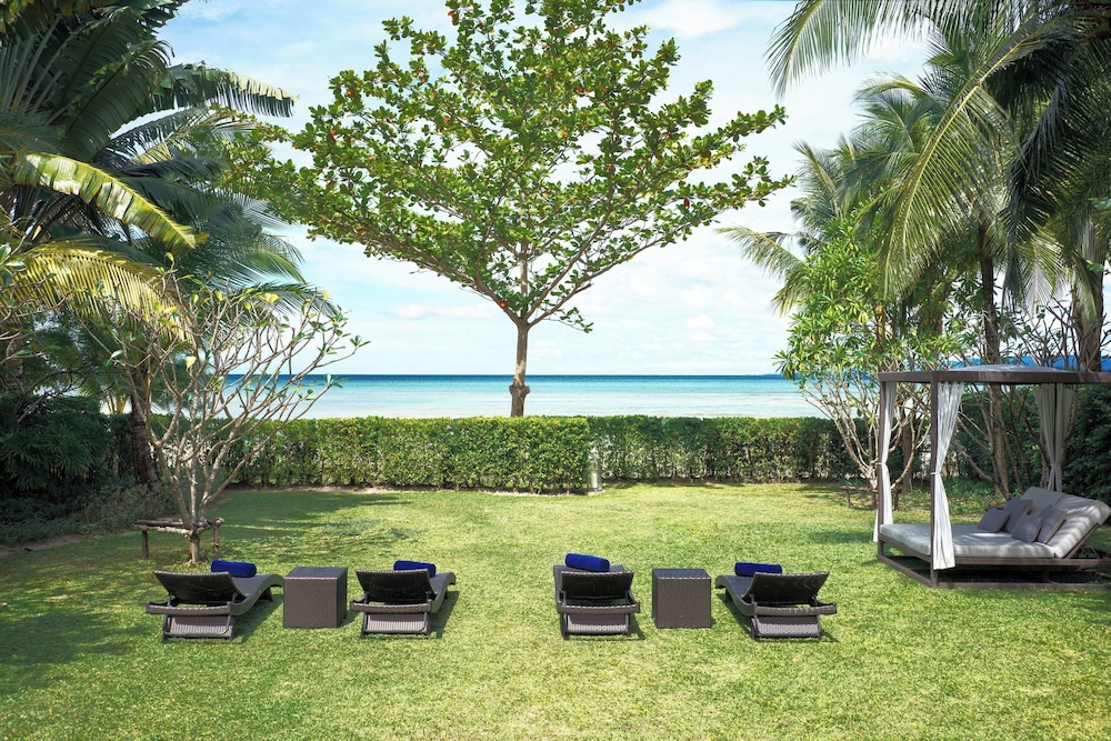 Phuket Marriott Resort and Spa, Nai Yang Beach — Beach in Sa Khu, Phuket Province