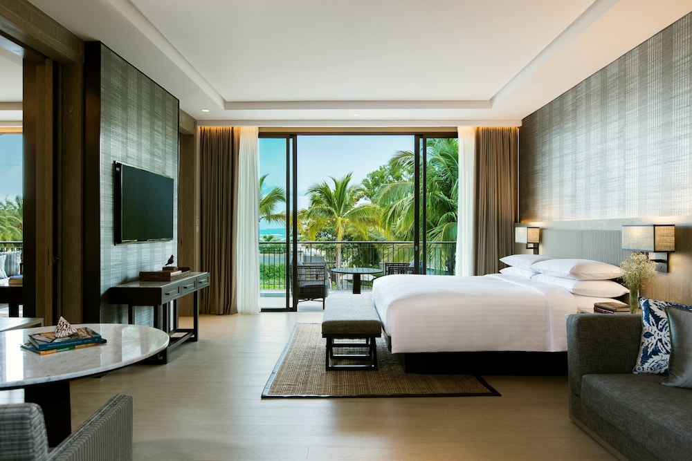 Phuket Marriott Resort and Spa, Nai Yang Beach — Hotel rooms in Sa Khu, Phuket Province