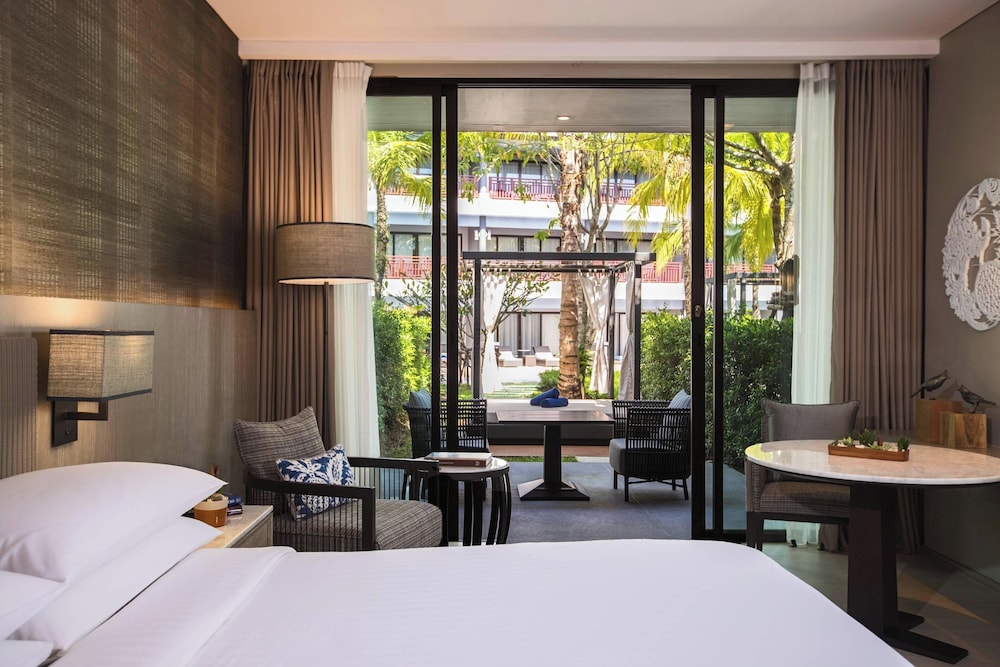 Phuket Marriott Resort and Spa, Nai Yang Beach — Hotel rooms in Sa Khu, Phuket Province