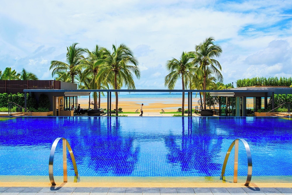 Phuket Marriott Resort and Spa, Nai Yang Beach — Swimming pool in Sa Khu, Phuket Province