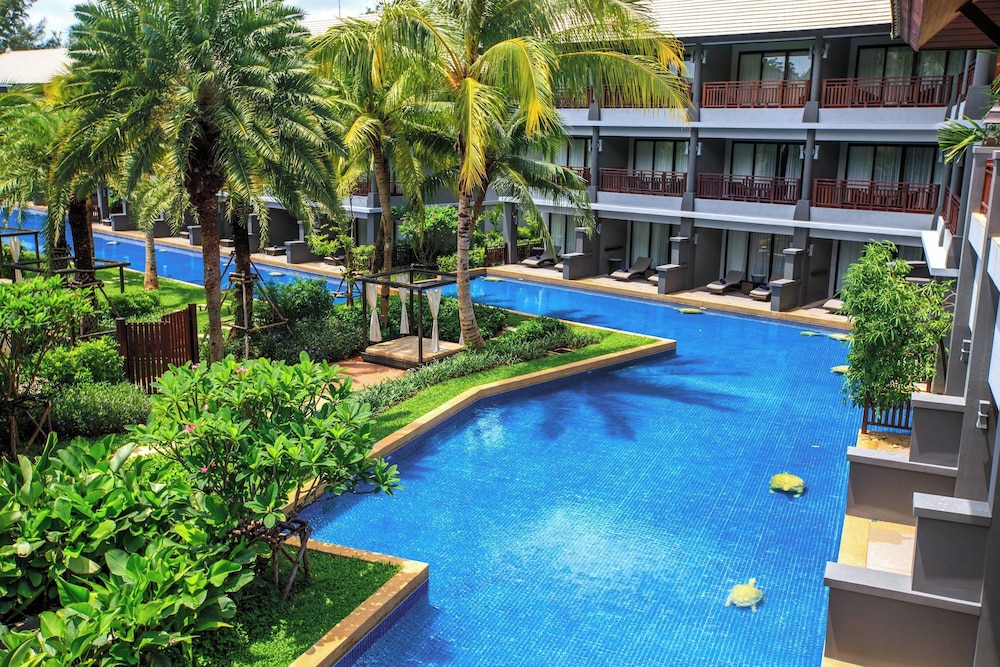 Phuket Marriott Resort and Spa, Nai Yang Beach — Swimming pool in Sa Khu, Phuket Province