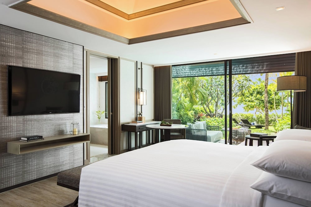 Phuket Marriott Resort and Spa, Nai Yang Beach — Hotel rooms in Sa Khu, Phuket Province