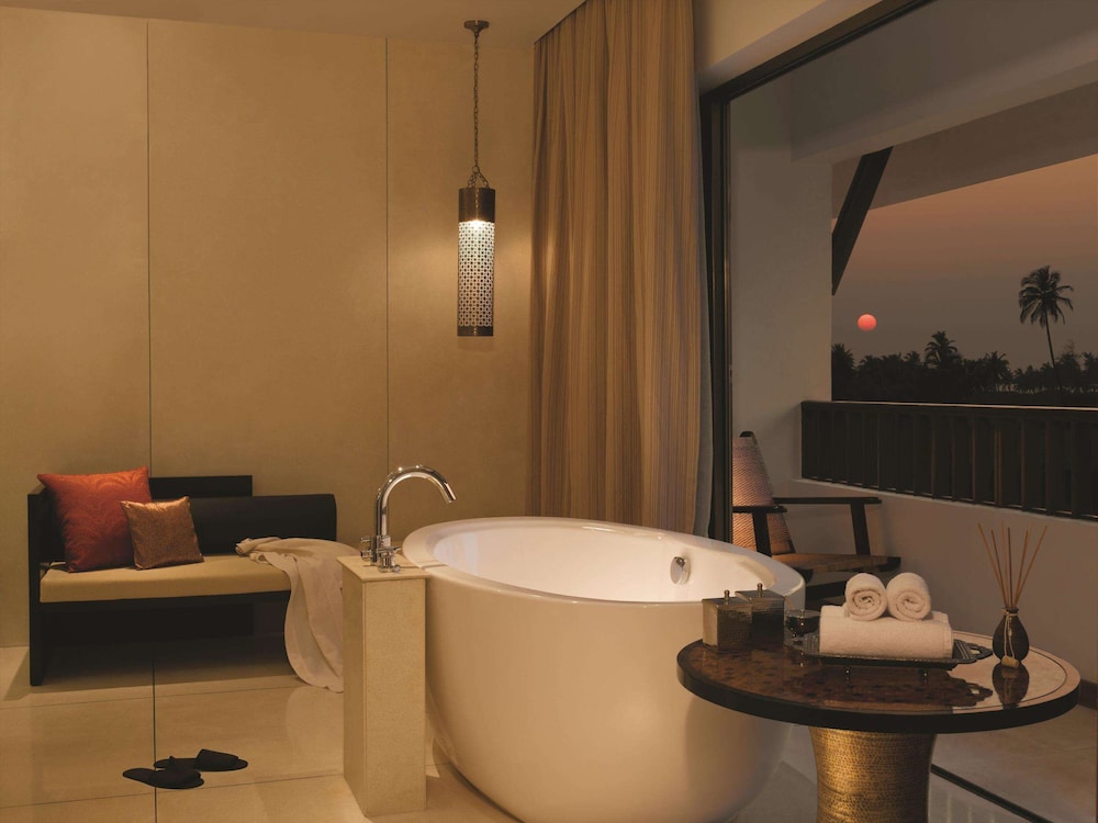 Alila Diwa Goa - A Hyatt Brand — Hotel rooms in Betalbatim, Goa