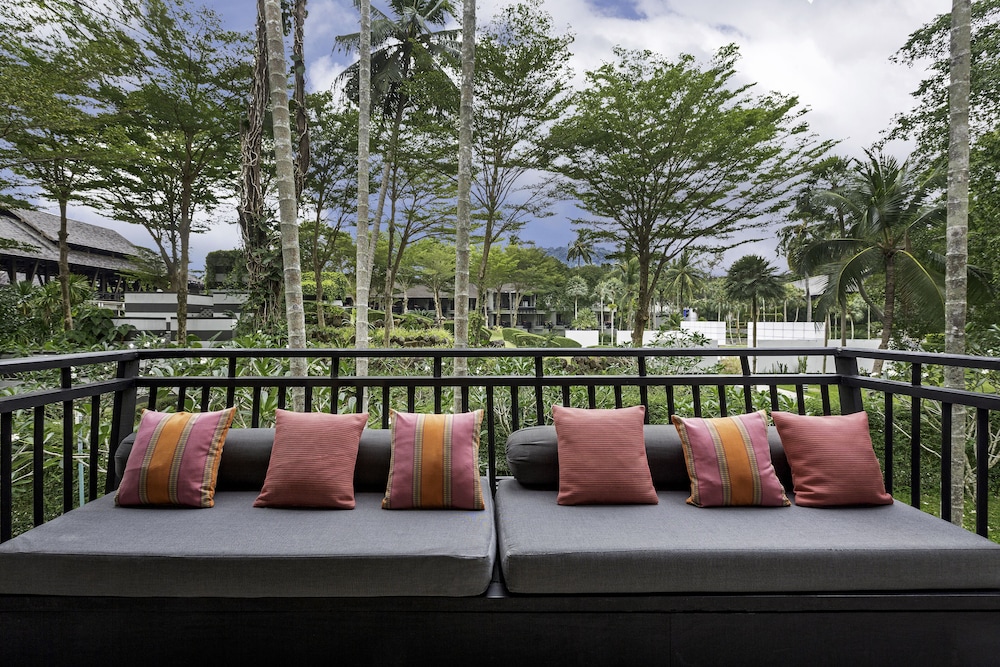 The Slate — Hotel building in Sa Khu, Phuket Province