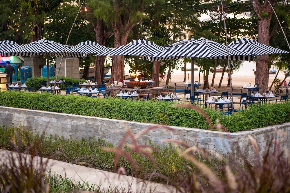 The Slate — Restaurant & bars in Sa Khu, Phuket Province