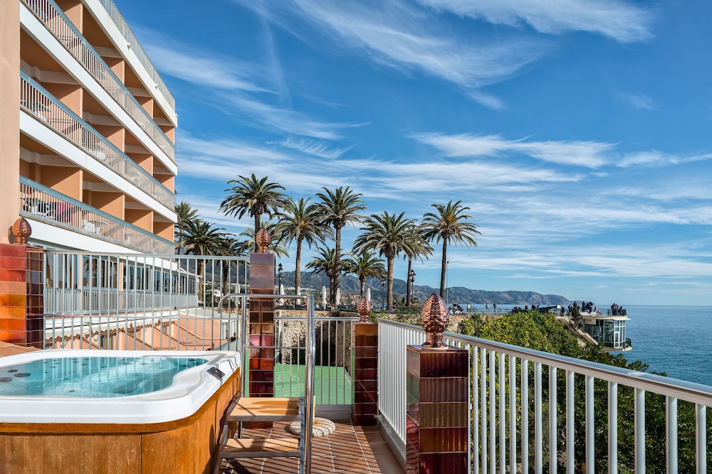 Hotel Balcón de Europa — Hotel rooms in Nerja, Andalusia