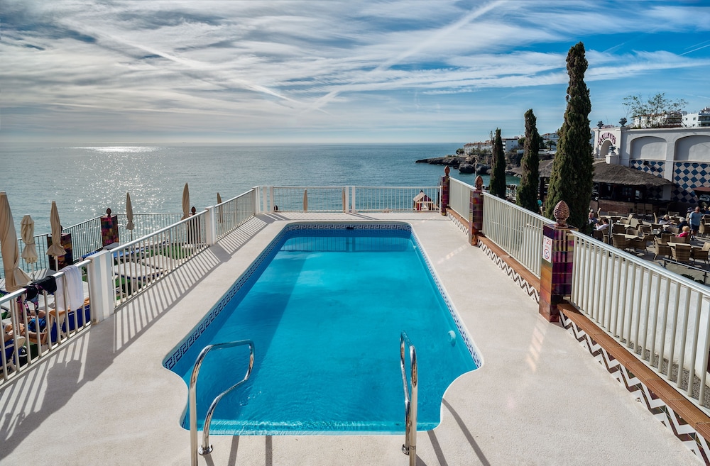 Hotel Balcón de Europa — Swimming pool in Nerja, Andalusia