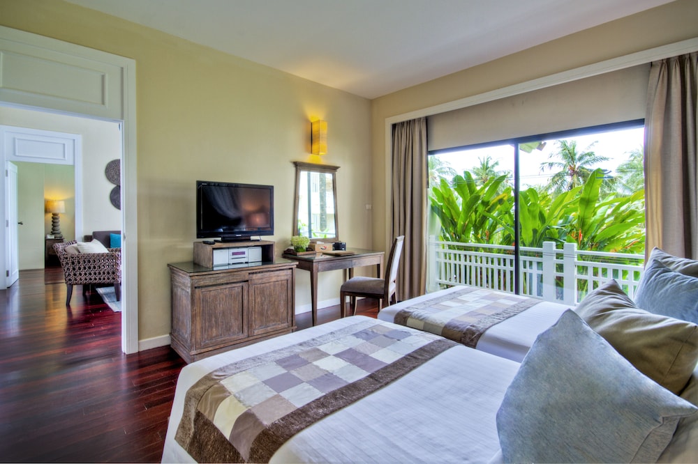 Cape Panwa Hotel — Hotel rooms in Ko Lon, Phuket Province