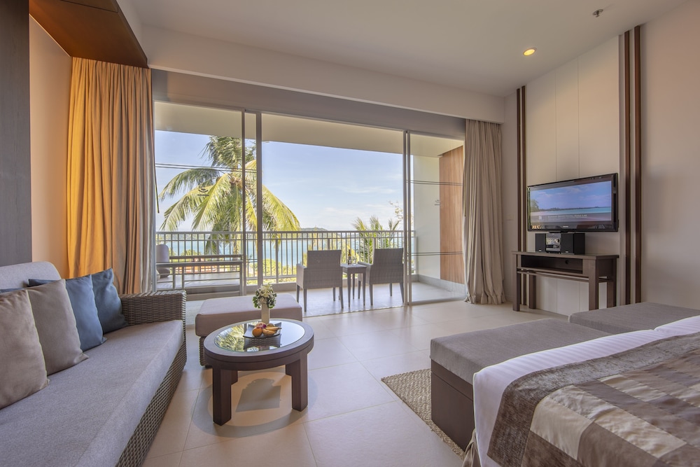 Cape Panwa Hotel — Hotel rooms in Ko Lon, Phuket Province
