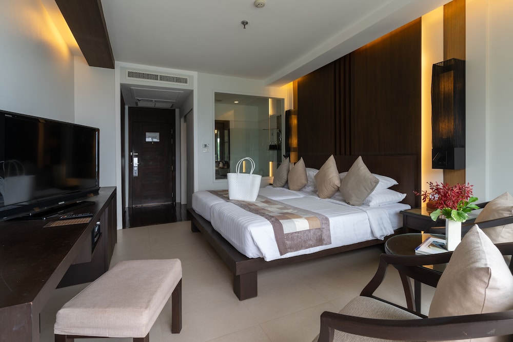 Cape Panwa Hotel — Hotel rooms in Ko Lon, Phuket Province