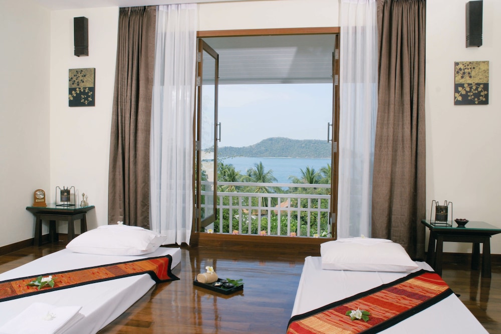 Cape Panwa Hotel — Hotel rooms in Ko Lon, Phuket Province