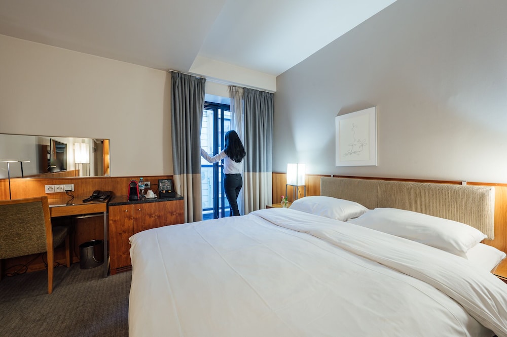 PeakTure Hotel Bucharest - zdjęcie 2